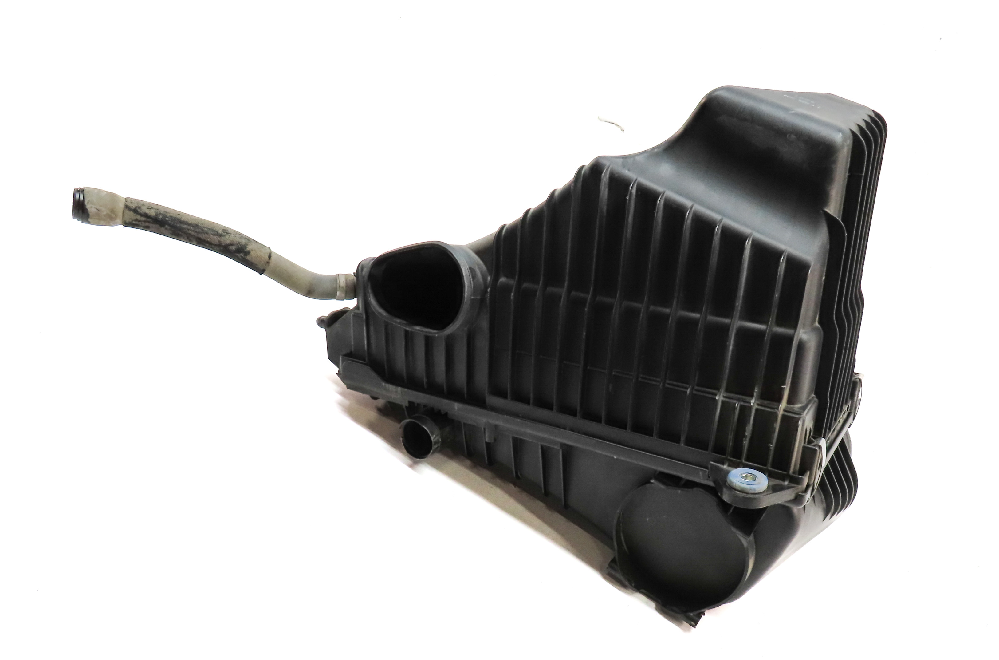 2011-2015 AUDI Q7 (4L) 3.0L SUPERCHARGED ENGINE AIR FILTER BOX CLEANER HOUSING — exact item pictured